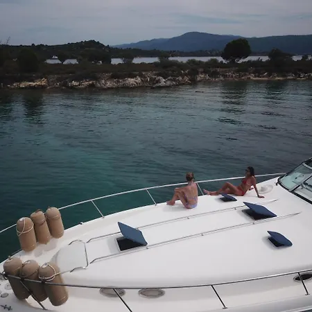 Båthotell Sea Star Halkidikiyachts
