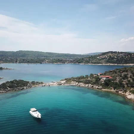 Sea Star Halkidikiyachts *